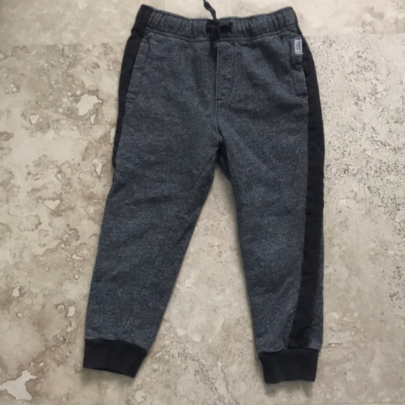 OshKosh B'gosh Other - Osh Kosh boys joggers - marbled gray w/ side stripes, pockets and external ties